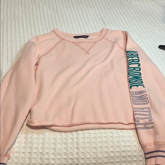 sweater - Picture 1 of 1